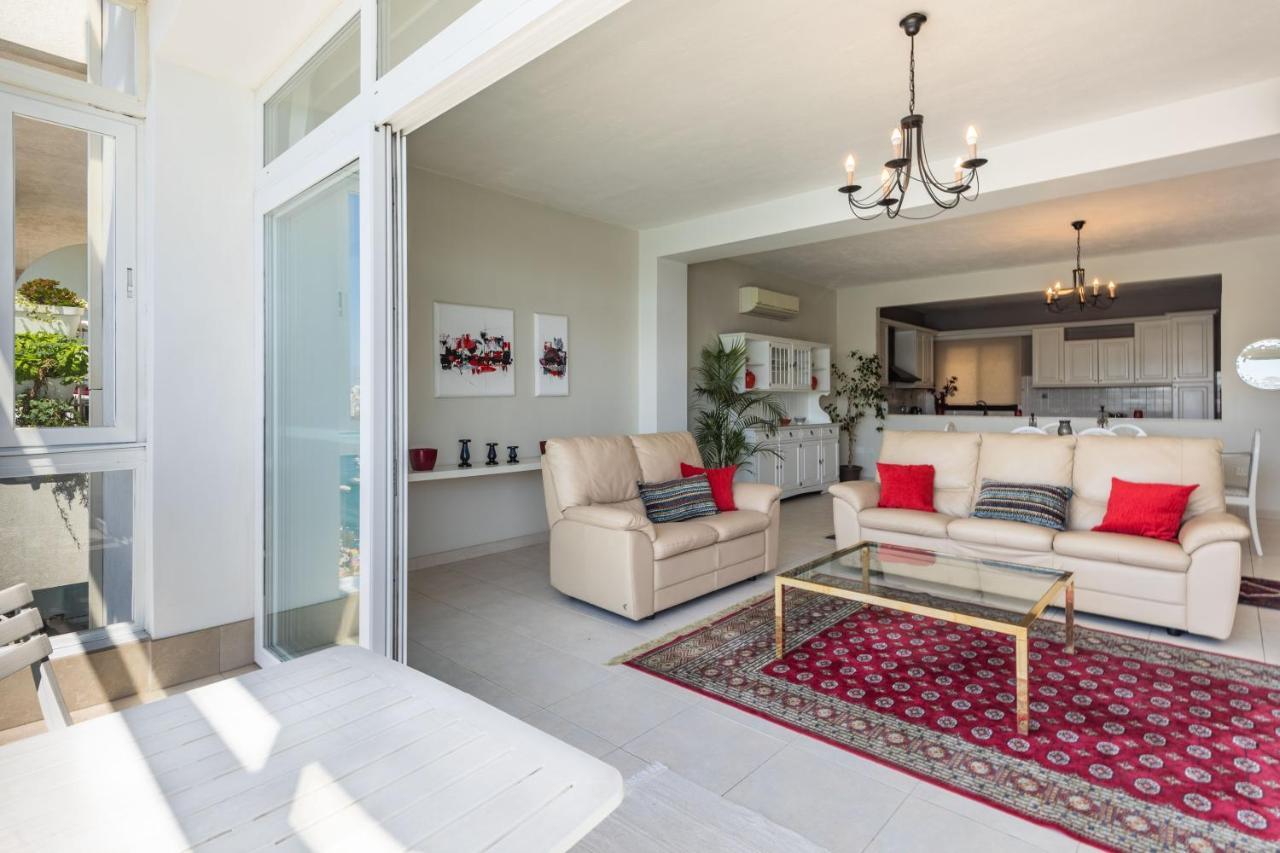 Stunning - Seafront 3-Bedroom 6Th Floor Sliema Eksteriør bilde