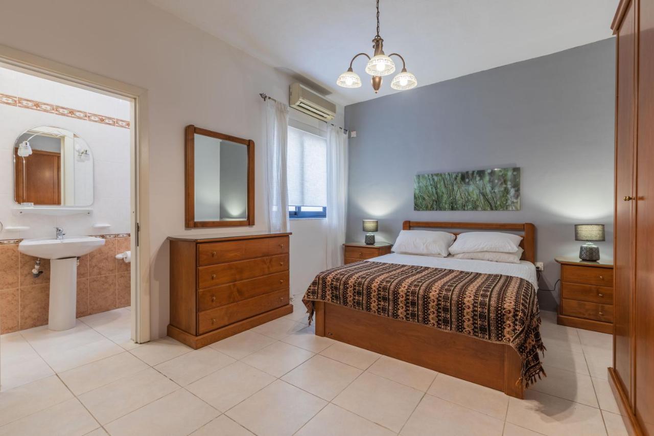 Stunning - Seafront 3-Bedroom 6Th Floor Sliema Eksteriør bilde